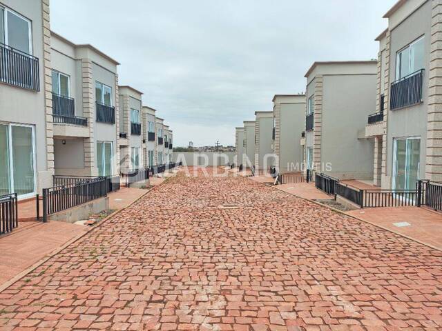 #134 - Casa em condomínio para Venda em Arapongas - PR - 2