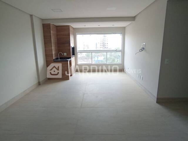 #9 - Apartamento para Venda em Arapongas - PR - 1