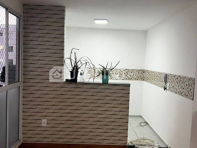 #48 - Apartamento para Venda em Arapongas - PR - 1