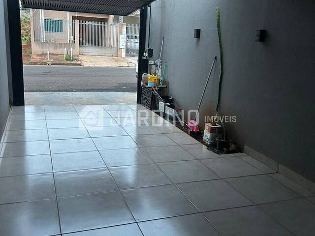 #52 - Sobrado para Venda em Arapongas - PR - 3