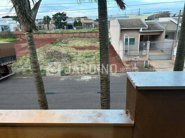 Sobrado para Venda em Arapongas - 5