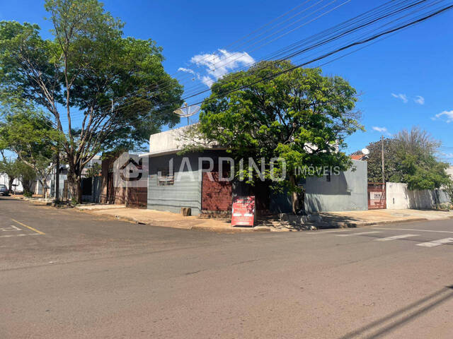 #67 - Casa para Venda em Arapongas - PR - 1