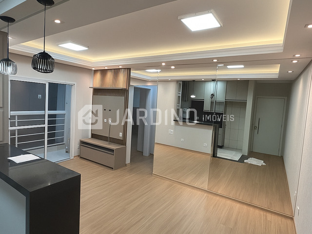 #70 - Apartamento para Venda em Arapongas - PR - 2