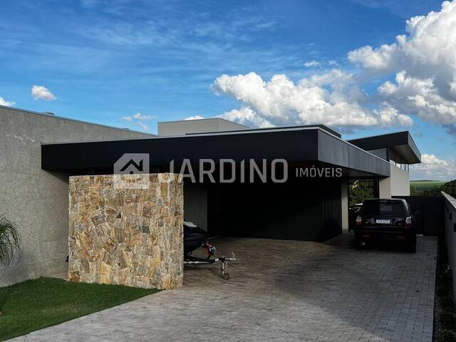 #76 - Casa em condomínio para Venda em Arapongas - PR - 2