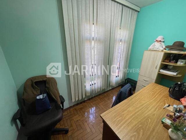 #84 - Sobrado para Venda em Arapongas - PR - 2