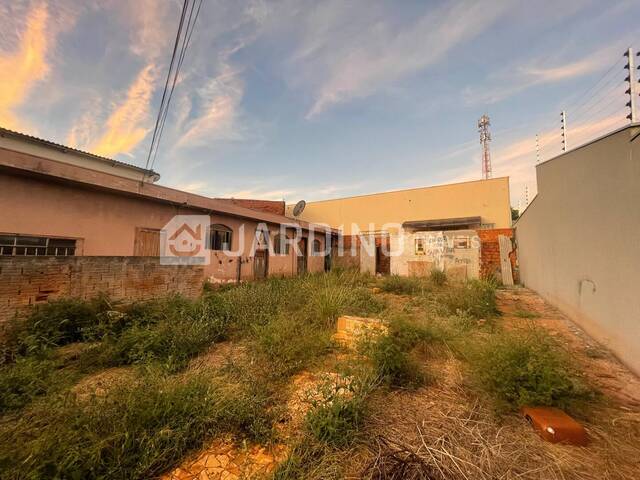 #69 - Terreno para Venda em Arapongas - PR - 2