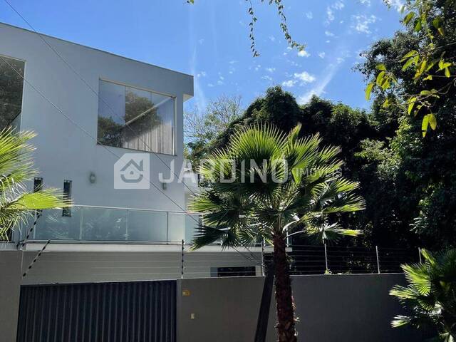 #108 - Casa para Venda em Arapongas - PR - 2