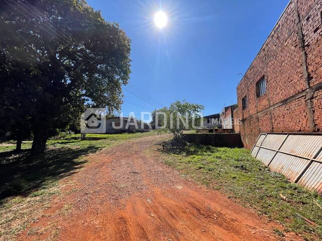 #122 - Terreno para Venda em Arapongas - PR - 3