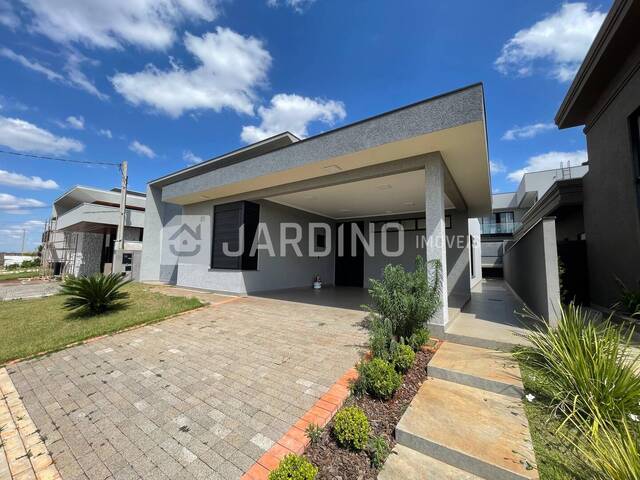 #147 - Casa para Venda em Arapongas - PR - 2