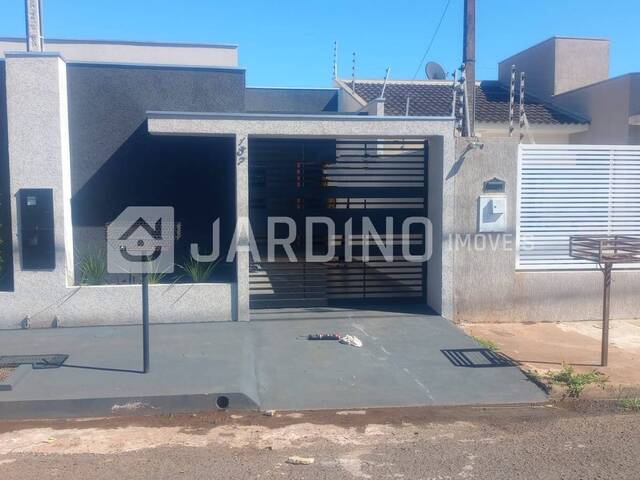 #148 - Casa para Venda em Arapongas - PR - 2