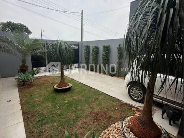 #156 - Casa para Venda em Arapongas - PR - 2