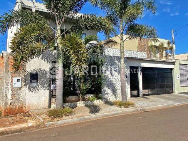 #175 - Casa para Venda em Arapongas - PR - 1