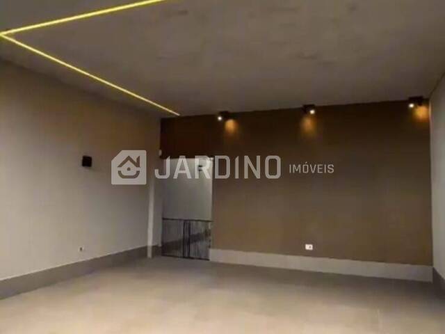 #176 - Casa para Venda em Arapongas - PR - 3