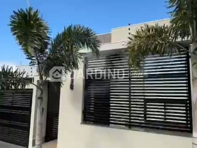 #176 - Casa para Venda em Arapongas - PR - 2