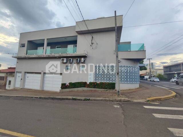 #182 - Apartamento para Locação em Arapongas - PR - 2