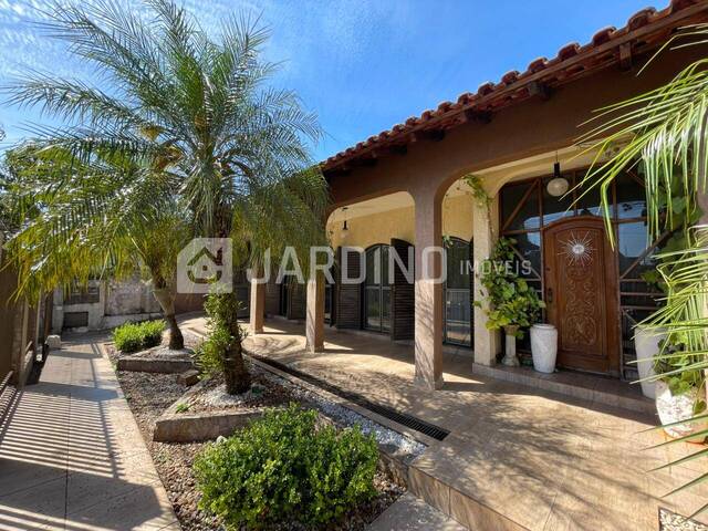 #186 - Casa para Venda em Arapongas - PR - 1