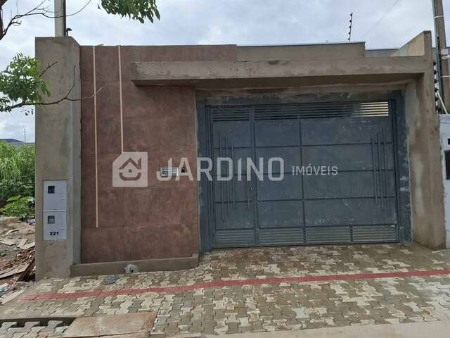 #197 - Casa para Venda em Arapongas - PR - 2