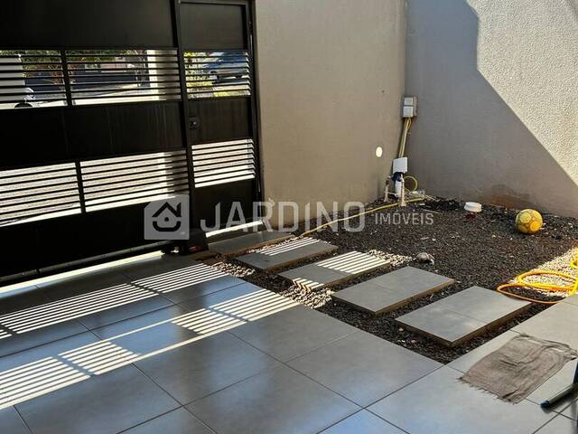 #200 - Casa para Venda em Arapongas - PR - 2