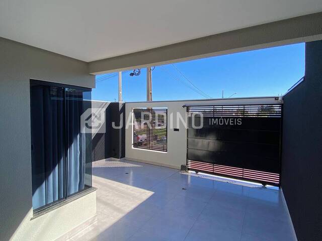 #201 - Casa para Venda em Arapongas - PR - 2