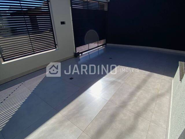 #201 - Casa para Venda em Arapongas - PR - 3