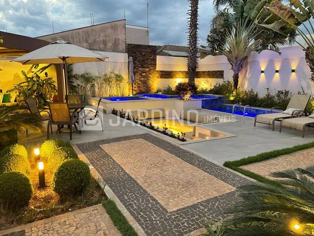 #210 - Casa para Venda em Arapongas - PR - 3