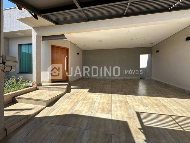 #212 - Casa para Venda em Arapongas - PR - 3