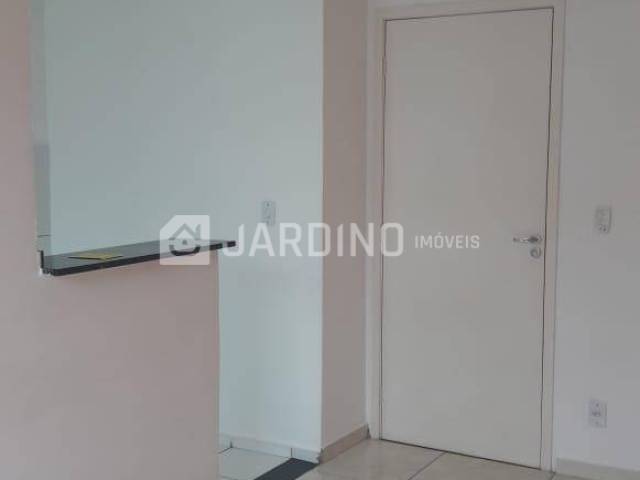 #223 - Apartamento para Venda em Arapongas - PR - 2