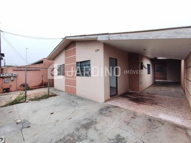 #227 - Casa para Venda em Arapongas - PR - 2