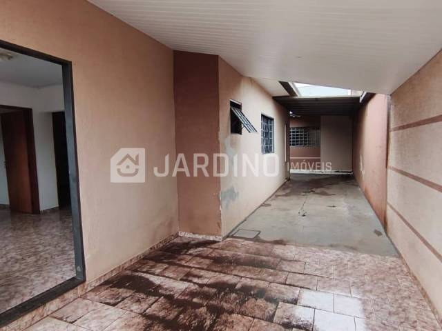 #227 - Casa para Venda em Arapongas - PR - 3