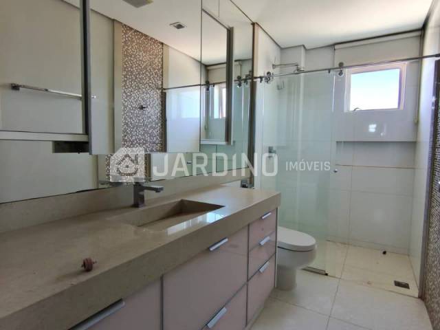 #237 - Apartamento para Venda em Arapongas - PR - 2