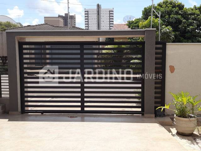 #276 - Casa para Venda em Arapongas - PR - 2