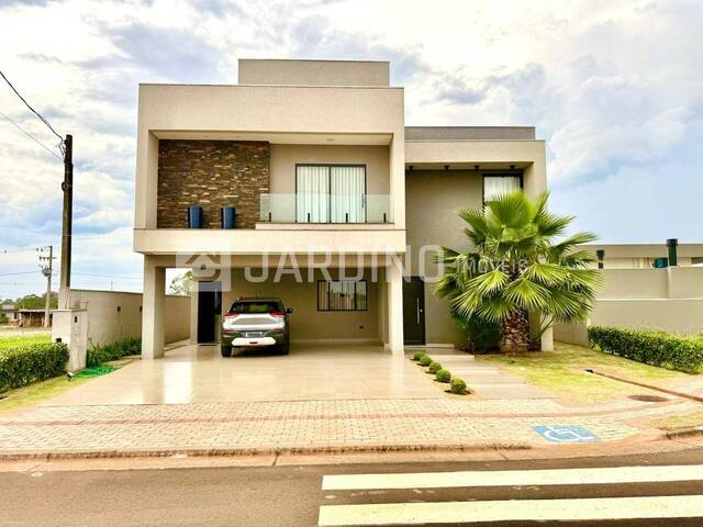 #313 - Casa para Venda em Arapongas - PR - 1