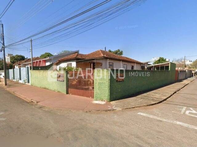 #319 - Casa para Venda em Arapongas - PR - 1