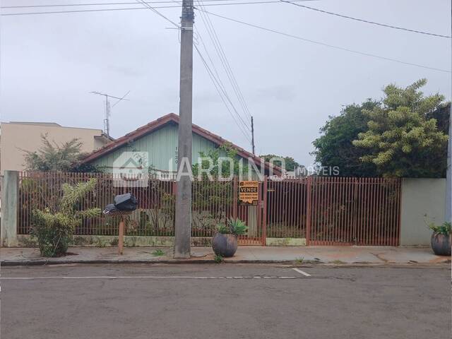 #320 - Casa para Venda em Arapongas - PR - 1