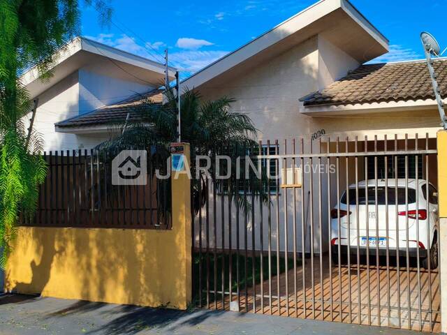 #379 - Casa para Venda em Arapongas - PR - 2