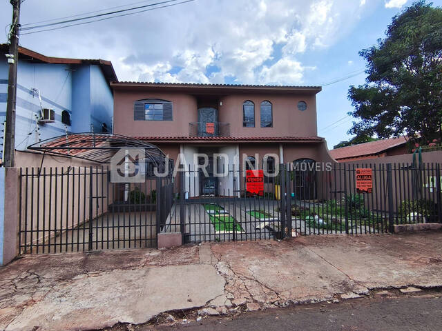 #389 - Sobrado para Venda em Arapongas - PR - 2