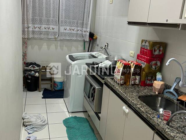 #413 - Apartamento para Venda em Arapongas - PR - 2
