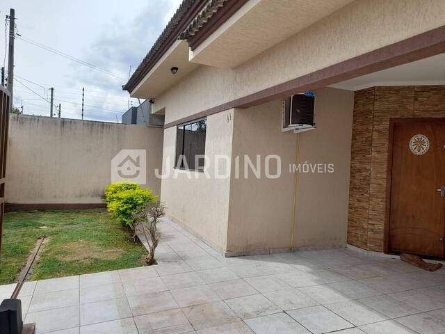 #417 - Casa para Venda em Arapongas - PR - 2