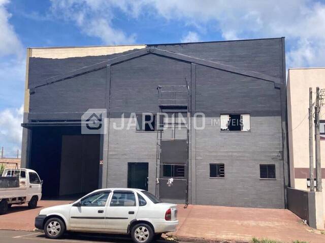 #425 - Barracão para Locação em Arapongas - PR - 2