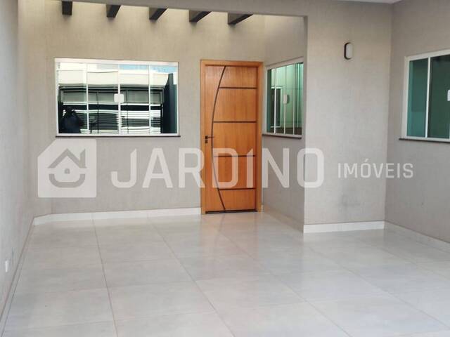 #455 - Casa para Venda em Arapongas - PR - 2