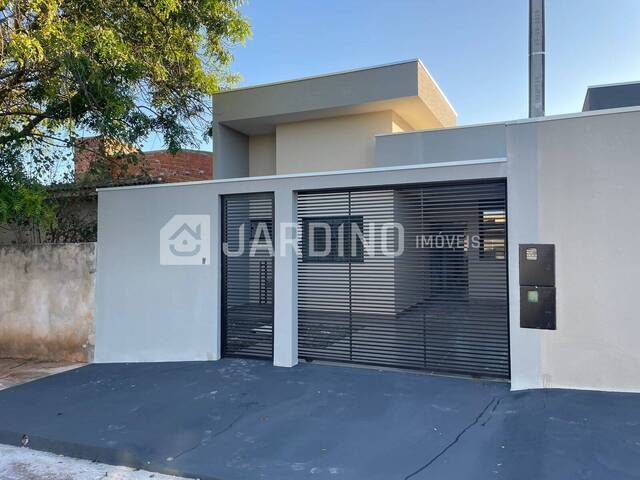 #476 - Casa para Venda em Arapongas - PR - 2