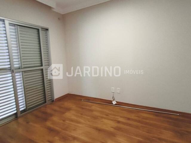 #481 - Casa para Venda em Arapongas - PR - 2