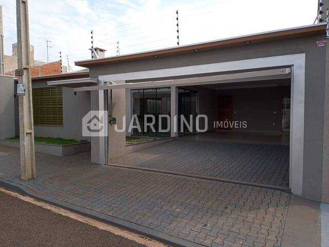 #523 - Casa para Venda em Arapongas - PR - 2