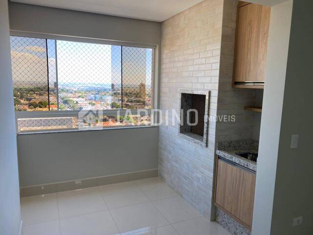 Apartamento para Venda em Arapongas - 3