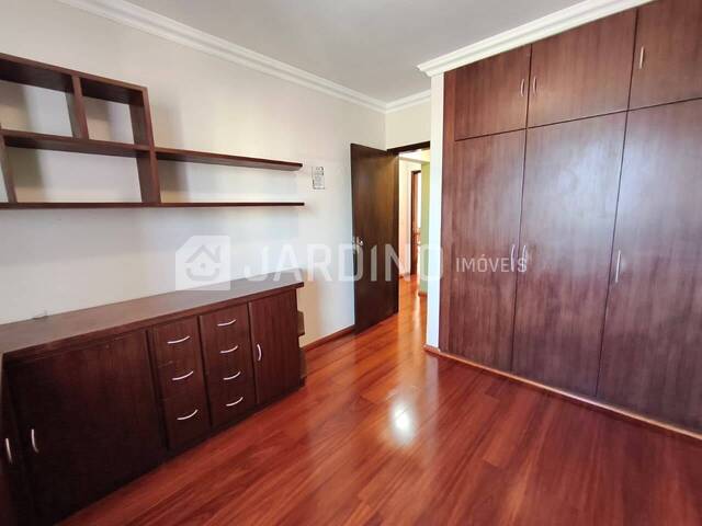 Apartamento para Venda em Arapongas - 2