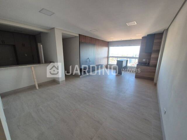 #560 - Apartamento para Locação em Arapongas - PR - 2