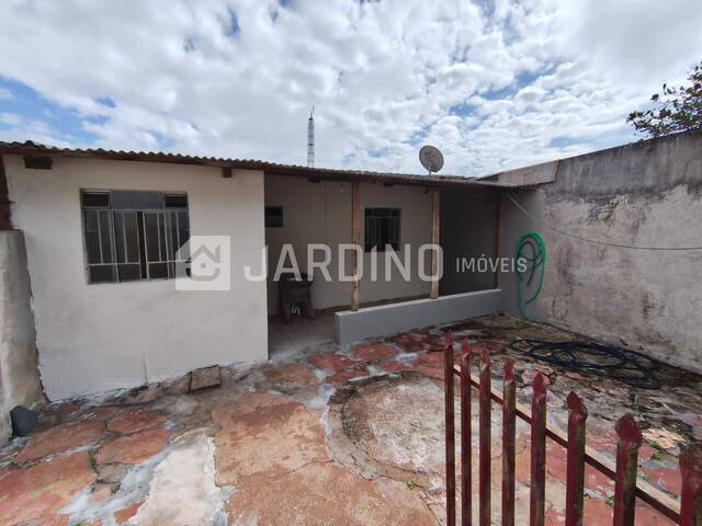 #563 - Casa para Locação em Arapongas - PR - 2