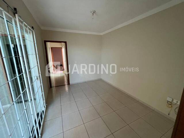 #568 - Casa para Venda em Arapongas - PR - 3