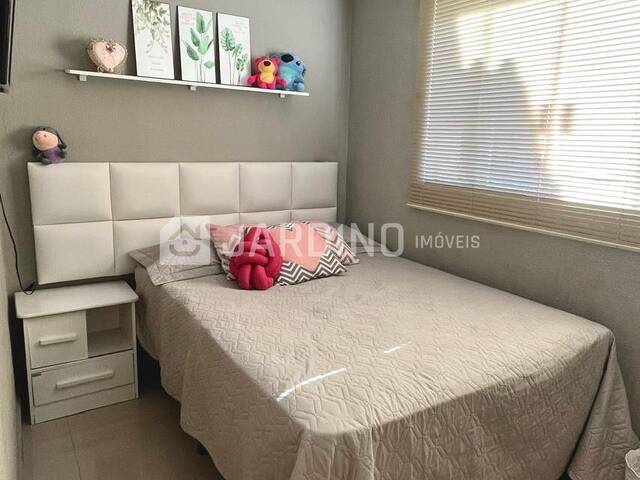 #573 - Casa para Venda em Arapongas - PR - 3